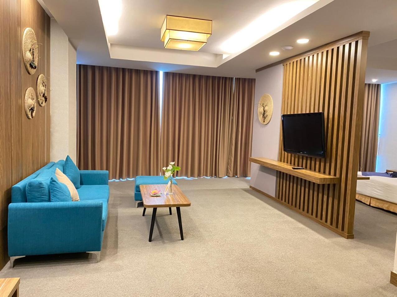Muong Thanh Grand Xa La Hotel Hanoi Esterno foto
