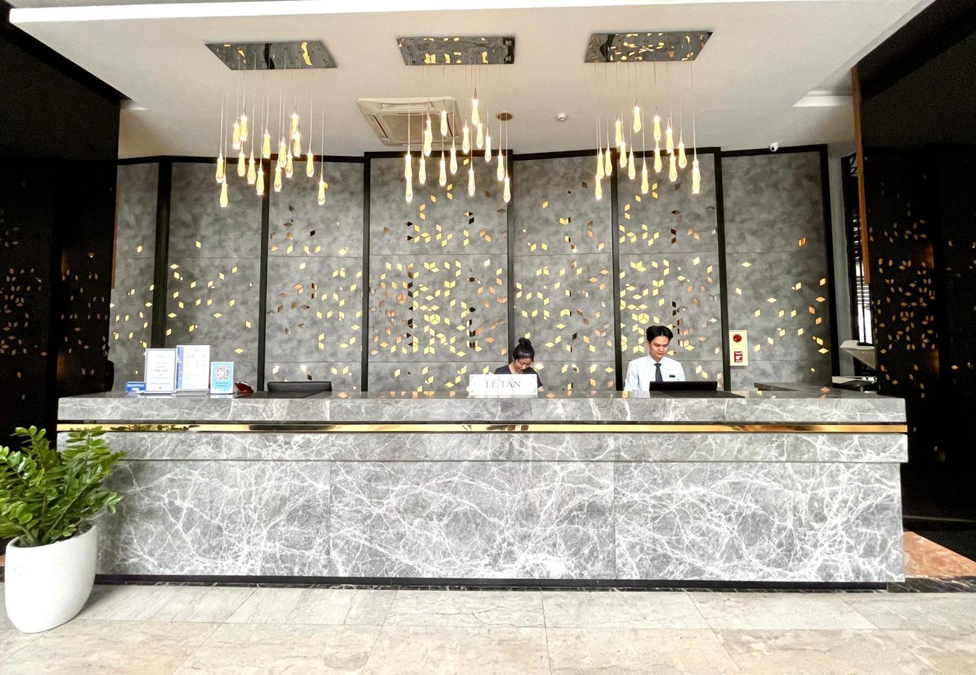 Muong Thanh Grand Xa La Hotel Hanoi Esterno foto