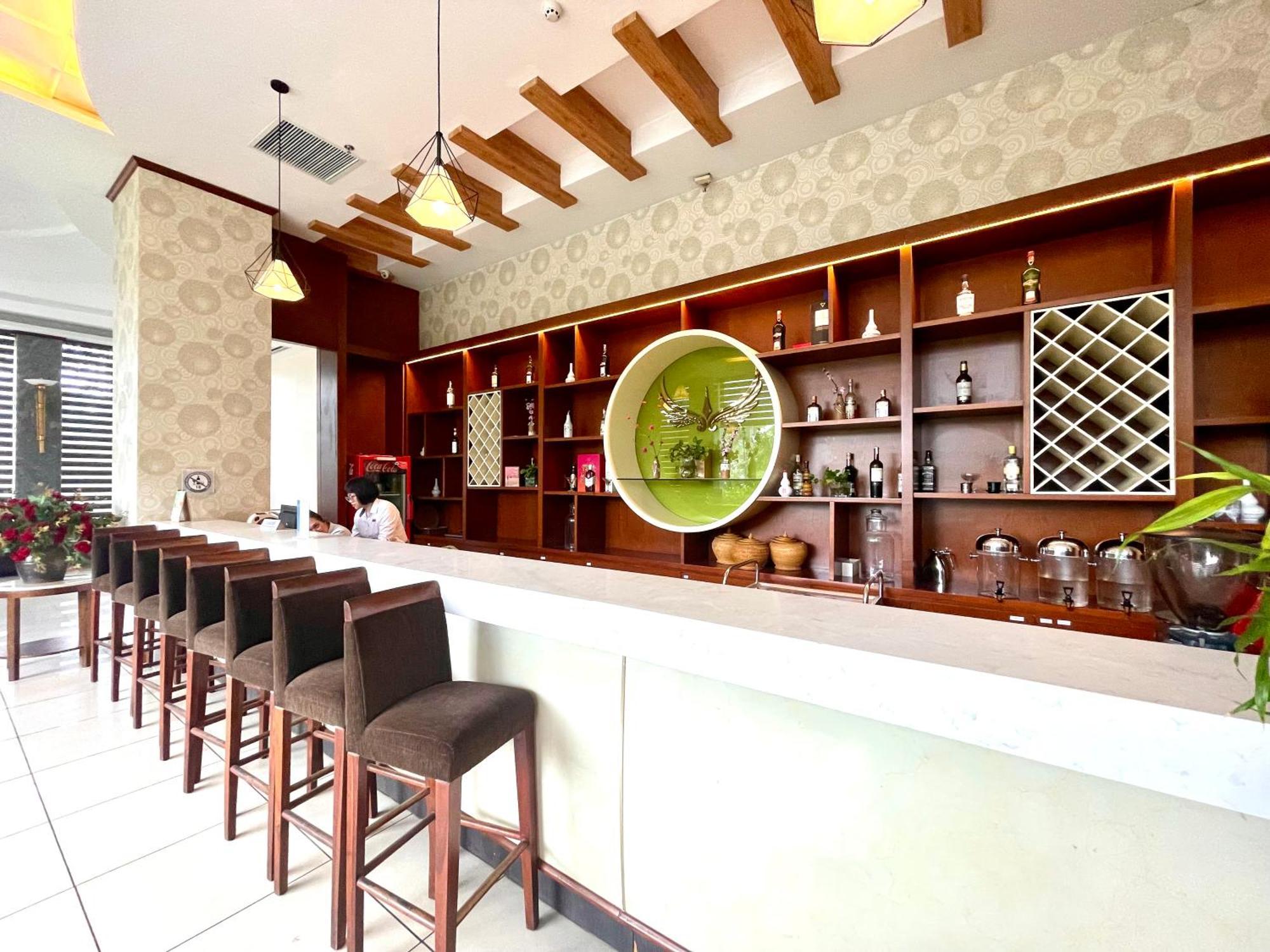 Muong Thanh Grand Xa La Hotel Hanoi Esterno foto